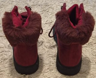 Botines granate con pelo y cordones talla 37