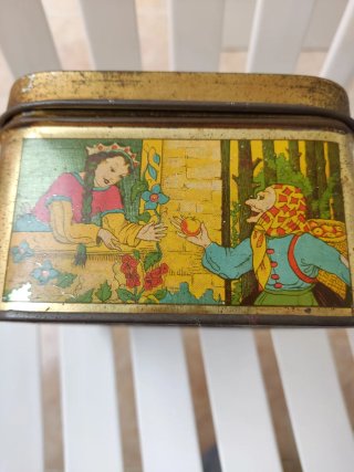 caja metálica vintage Blancanieves
