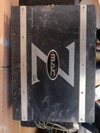 Amplificador AK SOUND 2000W ARV2075