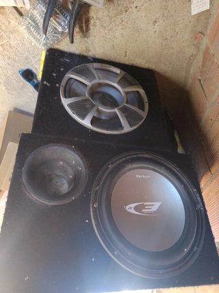 Amplificador AK SOUND 2000W ARV2075