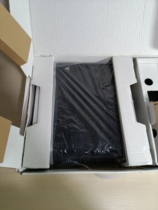 PS4 Fat 1TB Negra + Mando
