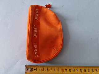 pochette lierac