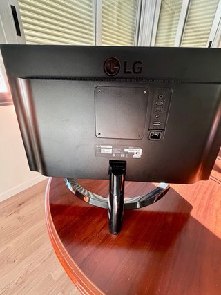 Monitor LG 24UD58-B Nero
