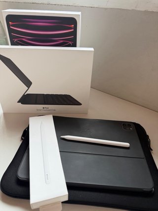 iPad Pro 11 M2 128GB + Tastiera + Apple Pencil