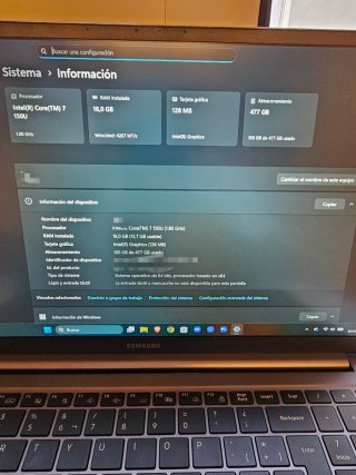 Samsung Galaxy Book 4 i7 16GB RAM 560GB SSD