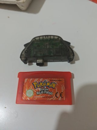 Pokémon Rojo Fuego GBA + Adaptador Inalámbrico