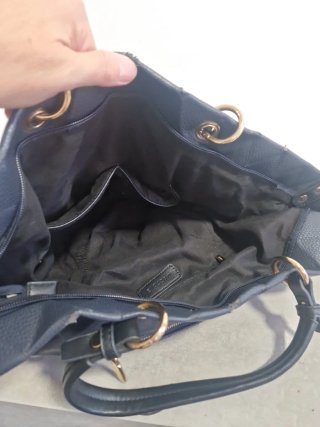 Bolso azul de piel sintética