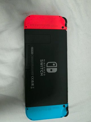 Nintendo Switch Blu/Rosso + Custodia Animal Crossing