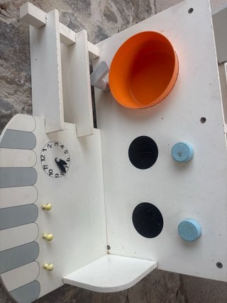 Cocinita de madera infantil