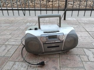 Radio e lettore CD Aiwa