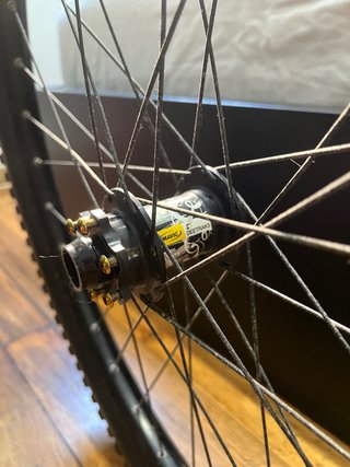 Rueda Mavic 26 DH