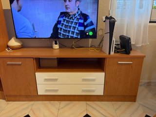 Mueble TV madera con cajones