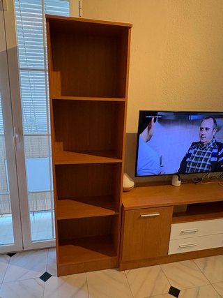 Mueble TV madera con cajones
