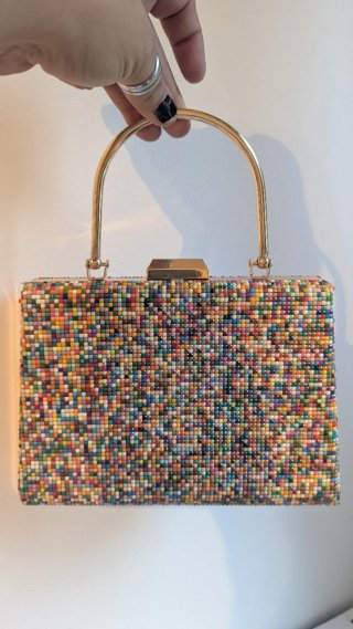 Bolso Clutch Multicolor con Cadena
