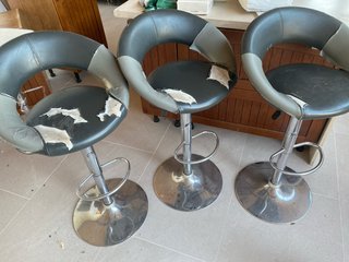 4 Taburetes Altos Cuero Sintético