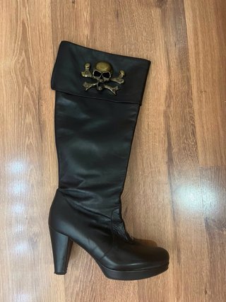 Botas altas moros y cristianos Elda.
