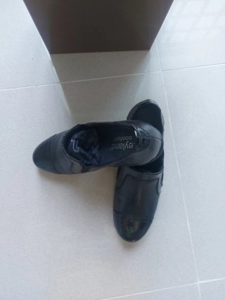 Zapatos de piel ergonómicos negros confort