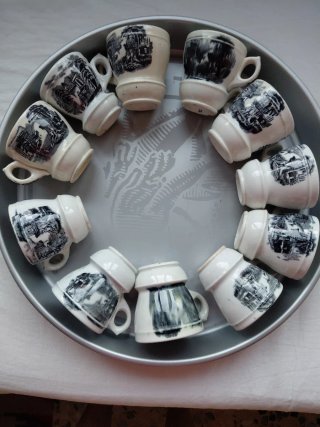 11 Tazze Antiche Decorate