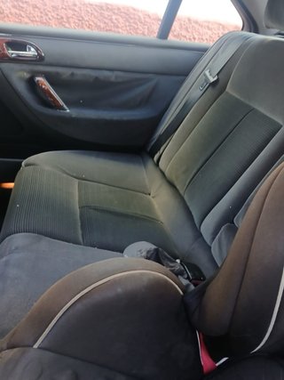 Peugeot 607 2006