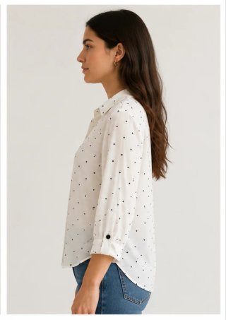 Camisa SHEIN lunares blanca y negra Talla M.