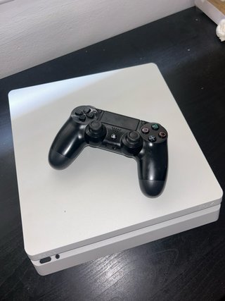 PS4 Slim Blanca Sony Seminueva