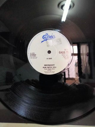 Vinilo Midnight - Run With You (Late Night Mix)