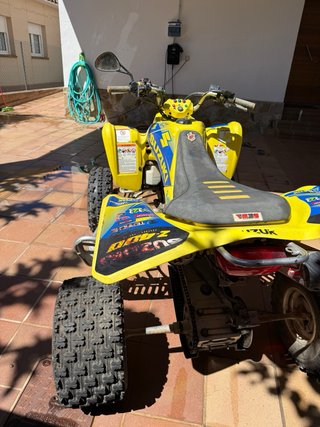 Quad Suzuki LTZ400 Amarillo