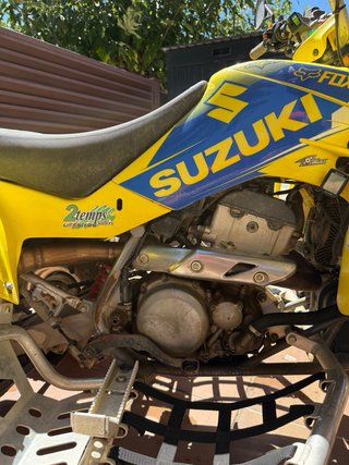 Quad Suzuki LTZ400 Amarillo