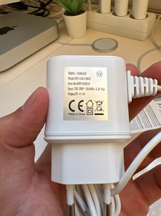 Cargador Contact Lightning 1A iPhone iPad iPod