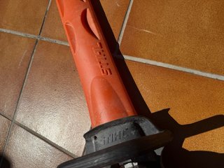 Cortasetos profesional STIHL HS 82 R