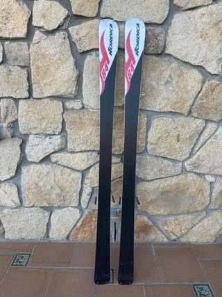 Esquís de travesía Nordica HotRod 178cm sin focas