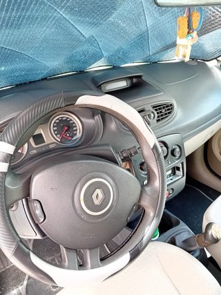 Renault Clio 2006