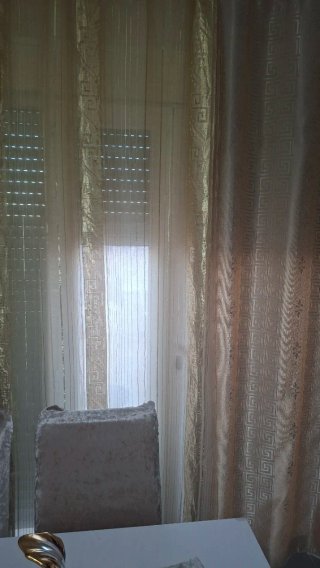 Cortinas doradas estilo Versace