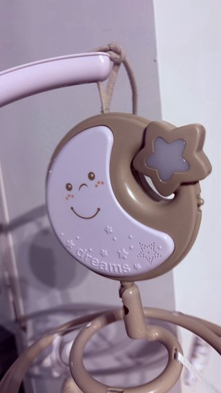 Móvil musical Chicco para cuna