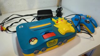 Nintendo 64 Edizione Pikachu Giapponese