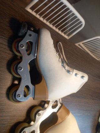 Pattini artistici Edea Esordio