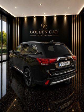 Mitsubishi Outlander 2016