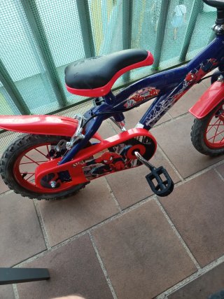 Bicicleta infantil Spiderman 12