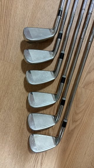 Set Golf Cleveland + TaylorMade TODO para empezar
