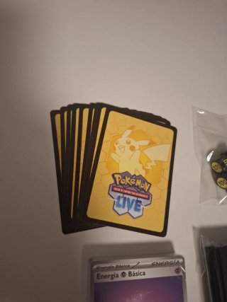 Fundas para cartas de la ETB Fuegos Fantasmales