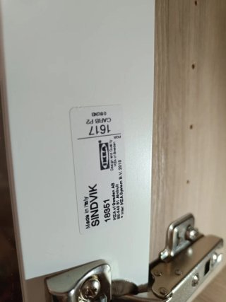 Mueble Vitrina Ikea Madera y Cristal
