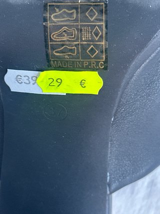 Zapatos de tacón LALA negros