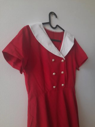 Vestido Rojo Estilo Años 50