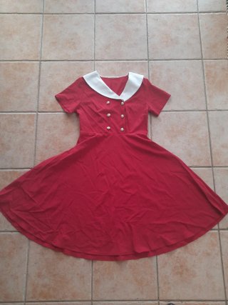 Vestido Rojo Estilo Años 50