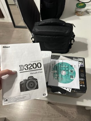Nikon D3200 + Objetivo 18-55mm VR II Kit