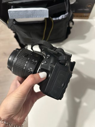 Nikon D3200 + Objetivo 18-55mm VR II Kit