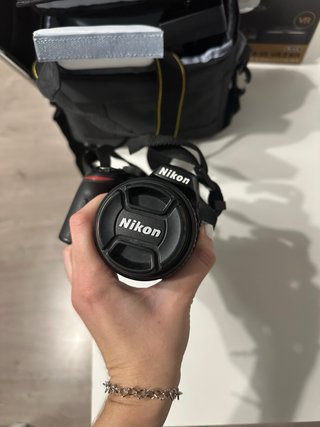 Nikon D3200 + Objetivo 18-55mm VR II Kit