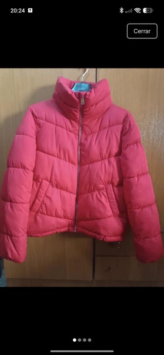 Chaqueta acolchada tipo plumas