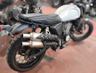 SWM Outlaw 125 con  6698 km - Despiece Total