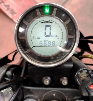 SWM Outlaw 125 con  6698 km - Despiece Total